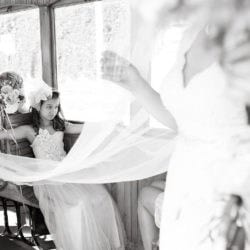 fotografie al-negru in ziua nuntii, zi de vara