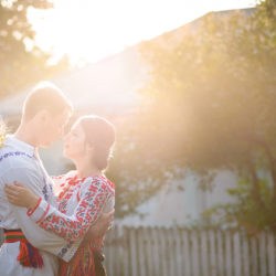 port traditional, miri, apus