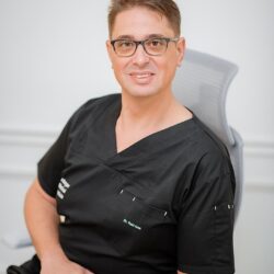 Dr. Issa Raid - Medic Specialist Chirurgie estetica si reparatorie